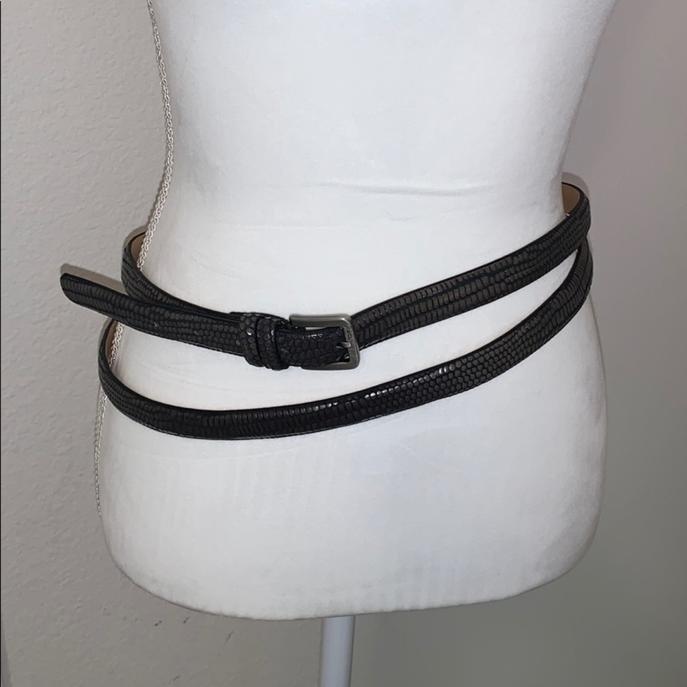 M/L Max Azria Leather Belt